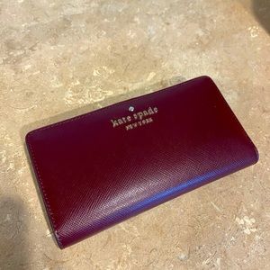 Kate Spade Slim Bifold Wallet in Burgundy